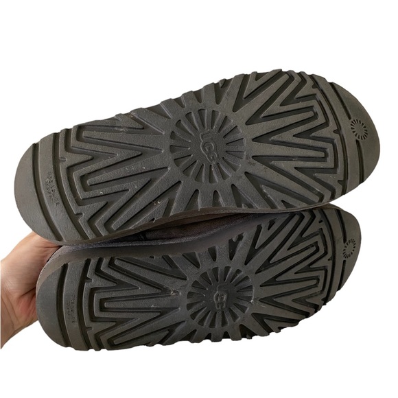 • UGG Shaina Sweater Cuff bootie • - Picture 5 of 5